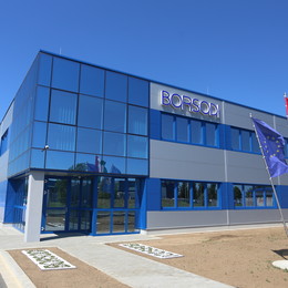 Fabrikeinweihung in Szombathely!