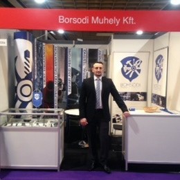 Külföldi kiállítások